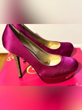Sparkle Heels! NEW 8.5 Fuchsia Satin Platform NEW heels with Glitter Heel🩷Prom!